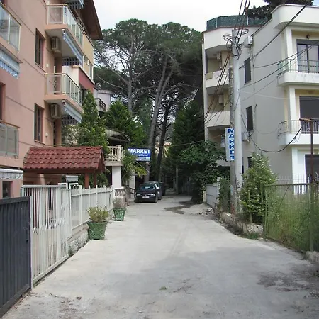 Sokol Apartment Golem (Tirana)