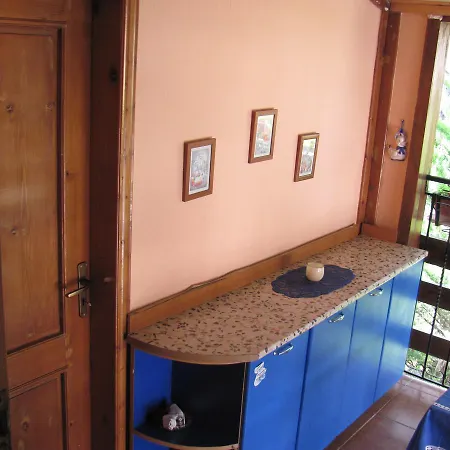 Sokol Apartment Golem (Tirana)